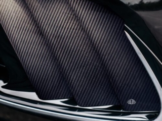 Signature ROLFHARTGE Shark Gills