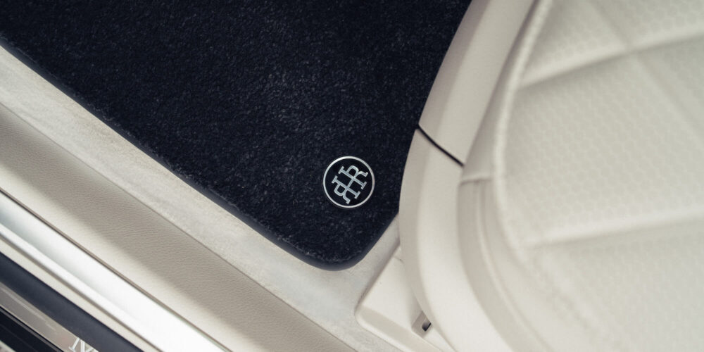 ROLFHARTGE edition Mercedes-Benz S-Class carpet