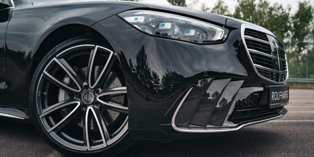 Front Side View of Mercedes-Benz S-Class W223 ROLFHARTGE Edition